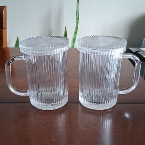 Ribbed Clear Glass Mugs with Lids